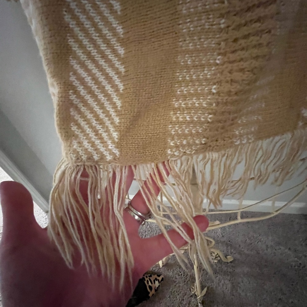 Chico's Tan and Cream Striped Sweater Poncho with Fringe Size 2 XL - Picture 5 of 7